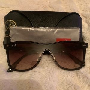 Authentic Wayfarer Rayban
